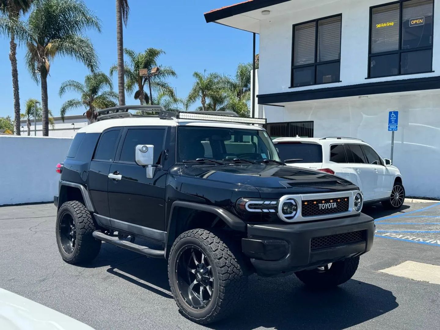 toyota fj cruiser 2013 JTEBU4BF4DK149958 image toyota fj cruiser 2013 JTEBU4BF4DK149958 image